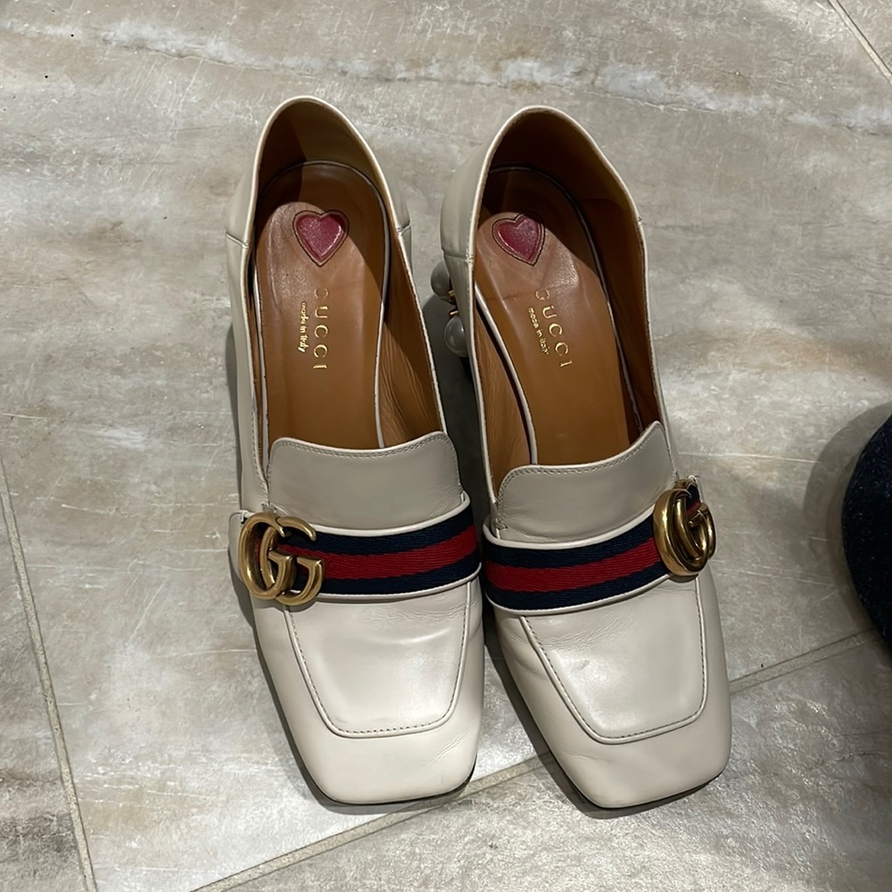 Gucci Peyton Leather Heels In White
